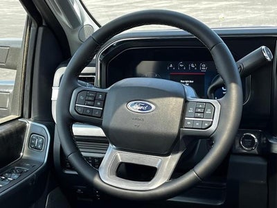 2025 Ford Super Duty F-350 SRW F-350® Lariat®