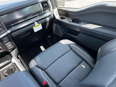 2025 Ford Super Duty F-350 SRW F-350® Lariat®