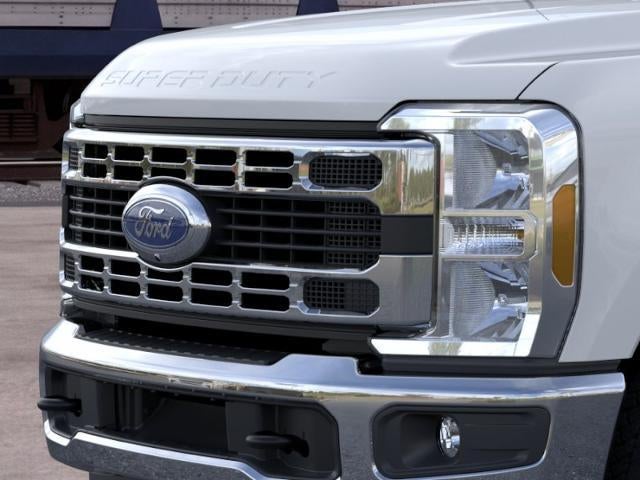 2026 Ford Super Duty F-350 SRW F-350® XLT