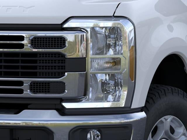2026 Ford Super Duty F-350 SRW F-350® XLT