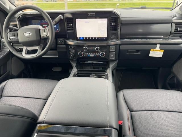 2026 Ford Super Duty F-350 SRW F-350® Lariat®
