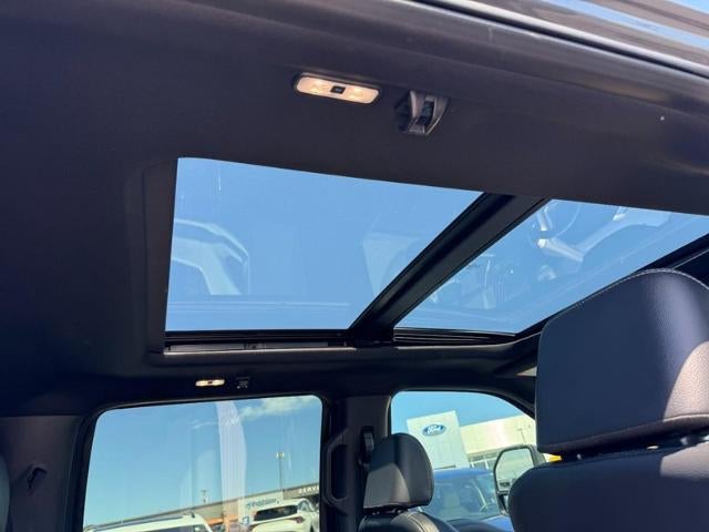 2022 Ford Super Duty F-350 SRW Lariat