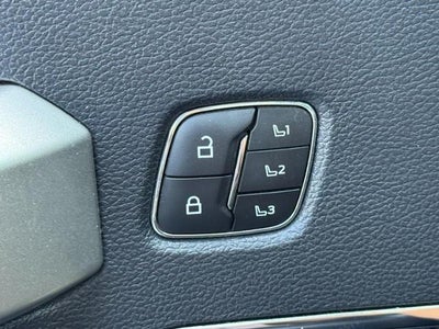 2022 Ford Super Duty F-350 SRW Lariat