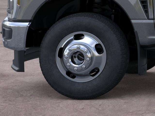2026 Ford Super Duty F-350 DRW F-350® Lariat®