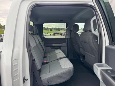 2027 Ford Super Duty F-350 DRW F-350® XLT