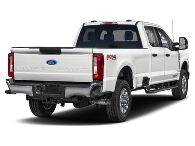 2027 Ford Super Duty F-350 DRW F-350® XLT