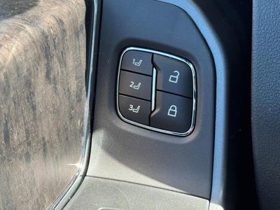 2026 Ford Super Duty F-350 DRW F-350® Lariat®