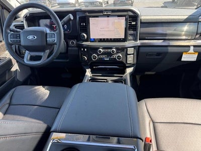 2026 Ford Super Duty F-350 DRW F-350® Lariat®