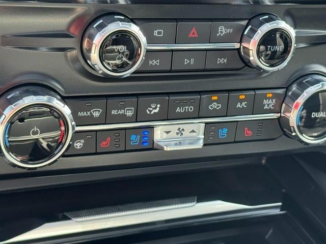 2026 Ford Super Duty F-450 DRW F-450® Platinum®