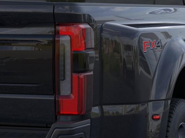 2026 Ford Super Duty F-450 DRW F-450® Platinum®