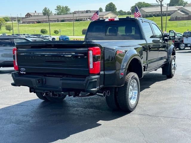 2026 Ford Super Duty F-450 DRW F-450® Platinum®