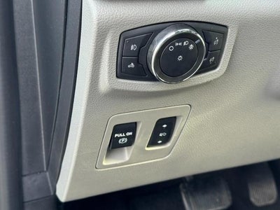 2020 Ford F-150 XLT 4WD SuperCrew 5.Box
