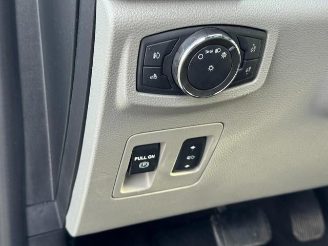 2020 Ford F-150 XLT 4WD SuperCrew 5.Box