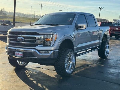 2022 Ford F-150 LARIAT 4WD SuperCrew 5.Box