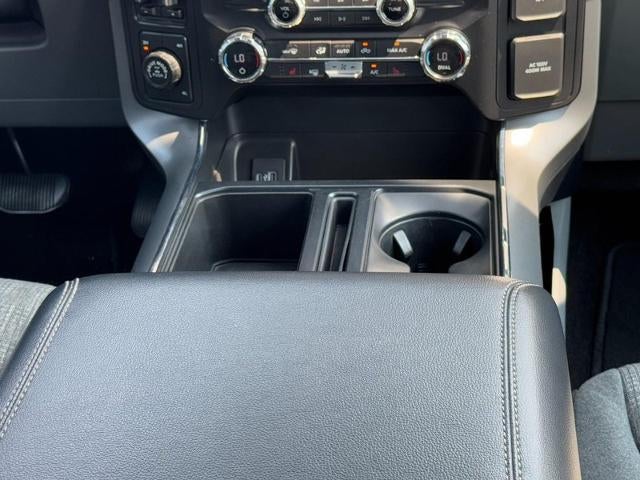 2021 Ford F-150 XLT 4WD SuperCrew 5.Box