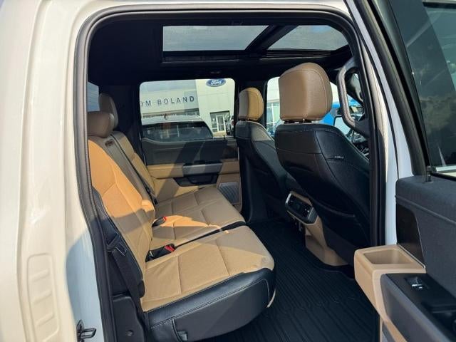 2023 Ford F-150 LARIAT 4WD SuperCrew 5.Box