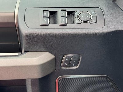 2020 Ford F-150 Raptor 4WD SuperCrew 5.Box