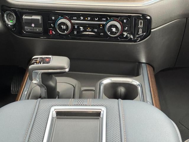 2022 Chevrolet Silverado 1500 4WD Crew Cab High Country