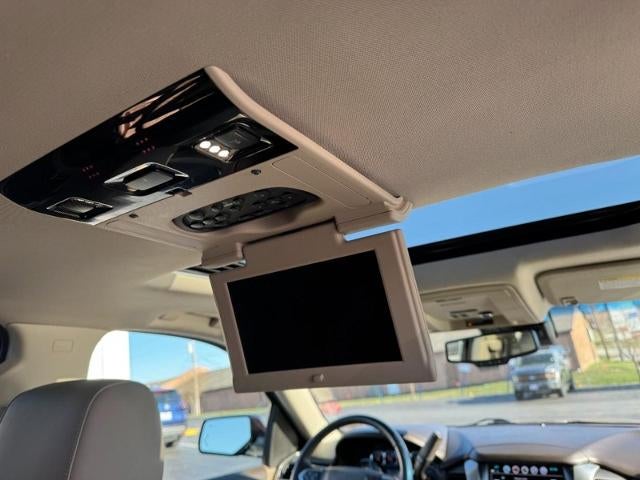 2019 Chevrolet Suburban 4WD 4dr 1500 LT