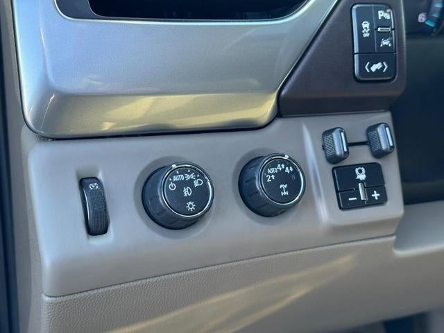 2019 Chevrolet Suburban 4WD 4dr 1500 LT