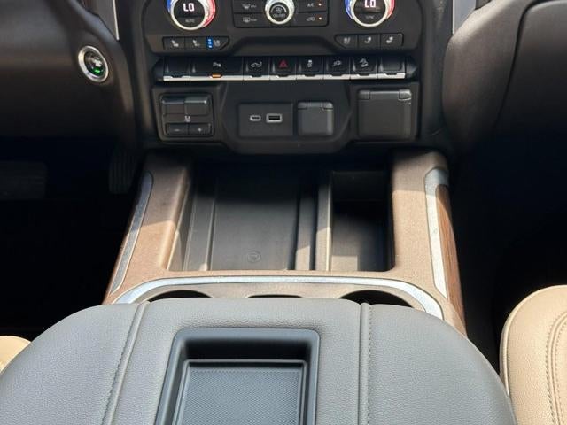 2021 GMC Sierra 2500 HD 4WD Crew Cab SLT