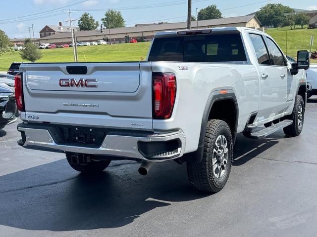 2021 GMC Sierra 2500 HD 4WD Crew Cab SLT
