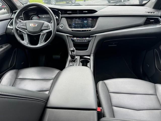 2021 Cadillac XT5 AWD 4dr Premium Luxury