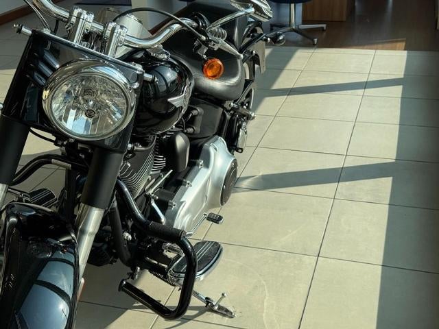 2013 Harley Davidson harley Base