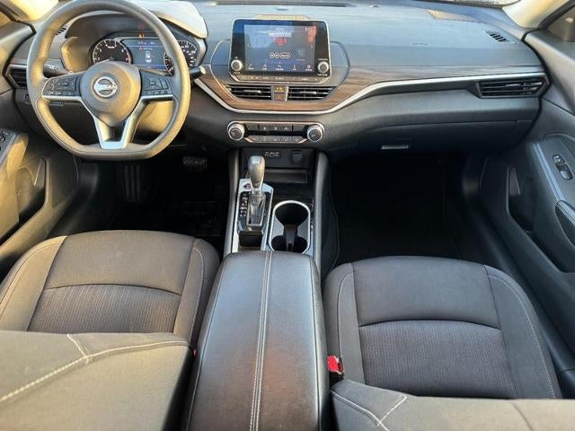 2024 Nissan Altima 2.5 SV Sedan