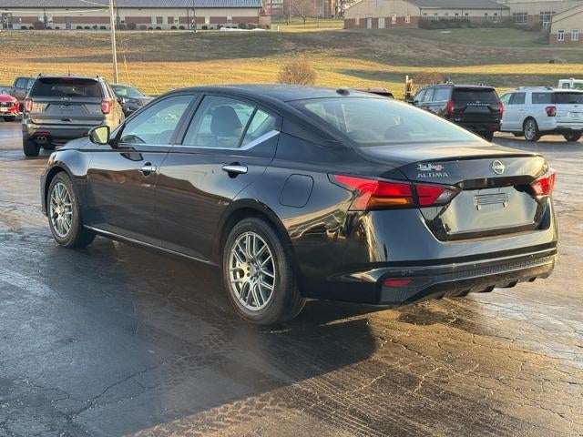 2024 Nissan Altima 2.5 SV Sedan