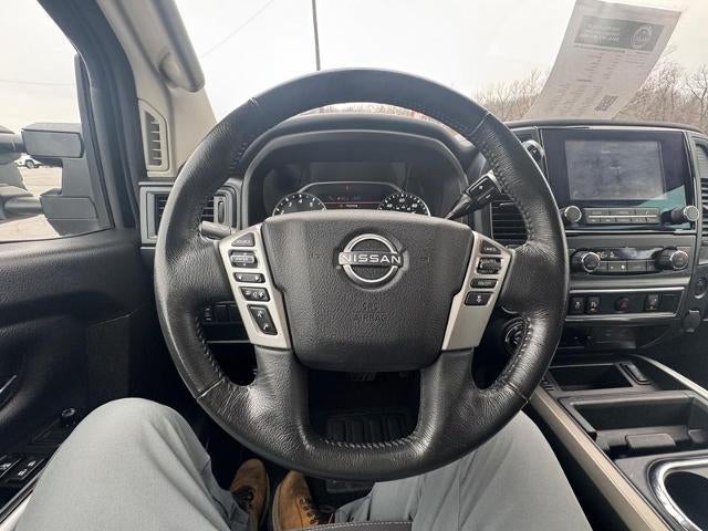 2024 Nissan Titan 4x4 Crew Cab SV