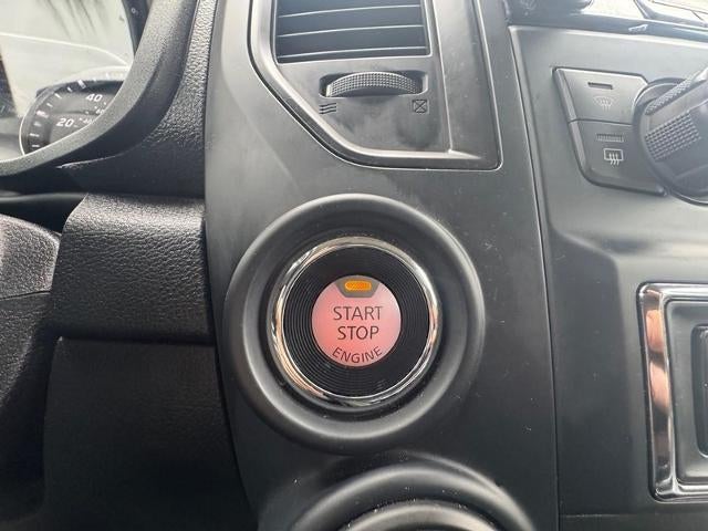 2024 Nissan Titan 4x4 Crew Cab SV