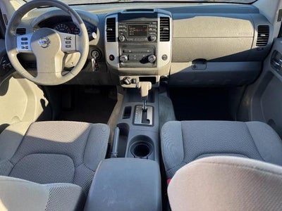 2014 Nissan Frontier 4WD Crew Cab SWB Auto SV