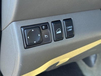 2014 Nissan Frontier 4WD Crew Cab SWB Auto SV