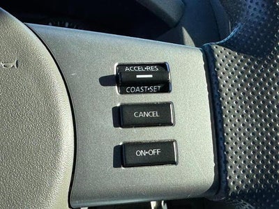 2014 Nissan Frontier 4WD Crew Cab SWB Auto SV