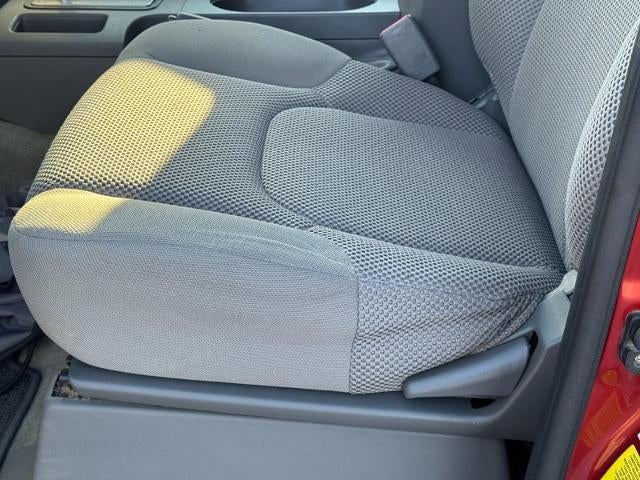 2014 Nissan Frontier 4WD Crew Cab SWB Auto SV