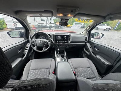 2025 Nissan Frontier Crew Cab 4x4 SV