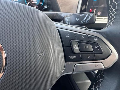 2025 Volkswagen Atlas 2.0T SE w/Technology 4MOTION