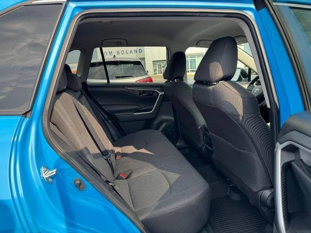 2021 Toyota RAV4 LE AWD (Natl)