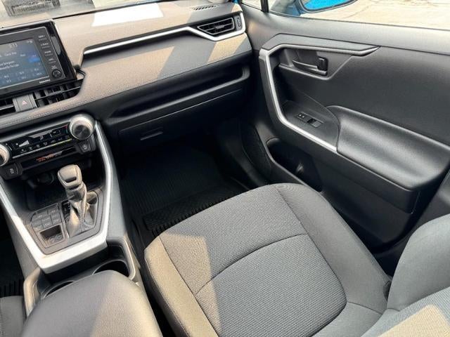 2021 Toyota RAV4 LE AWD (Natl)