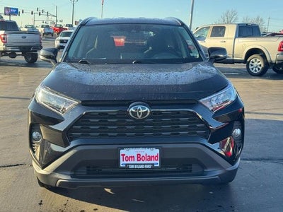 2020 Toyota RAV4 XLE AWD (Natl)