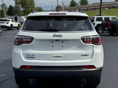 2023 Jeep Compass Latitude Lux 4x4