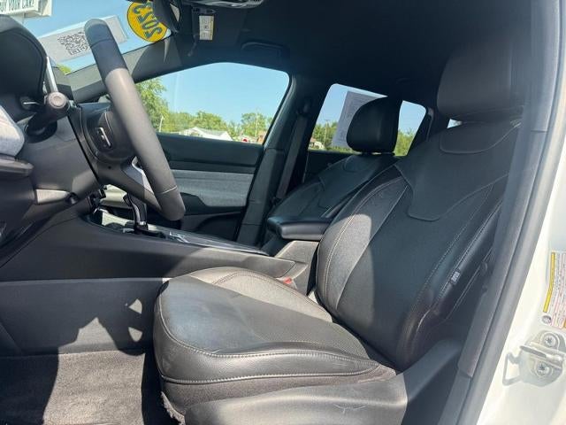 2023 Jeep Compass Latitude Lux 4x4