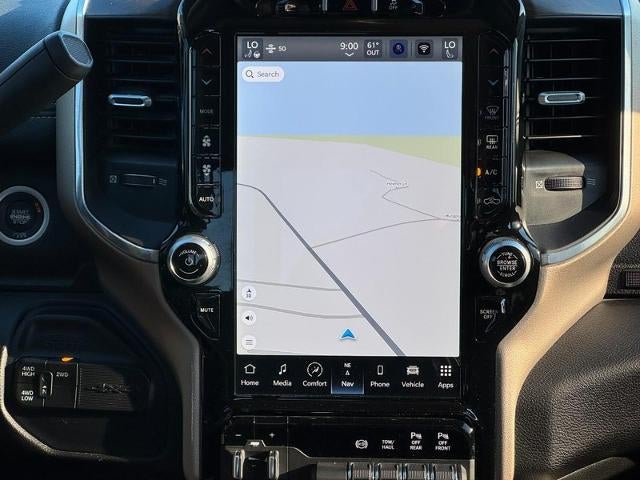 2024 RAM 3500 Laramie 4x4 Crew Cab Box