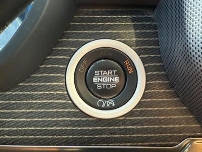 2020 RAM 3500 Limited 4x4 Mega Cab Box