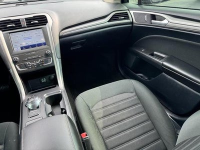 2020 Ford Fusion SE FWD