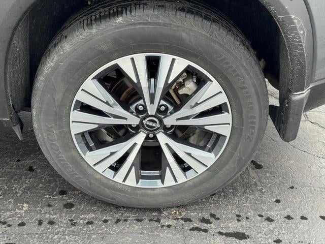 2023 Nissan Rogue AWD SV