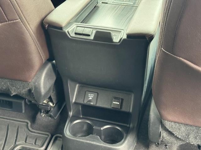 2022 Toyota Sienna Platinum AWD 7-Passenger (Natl)