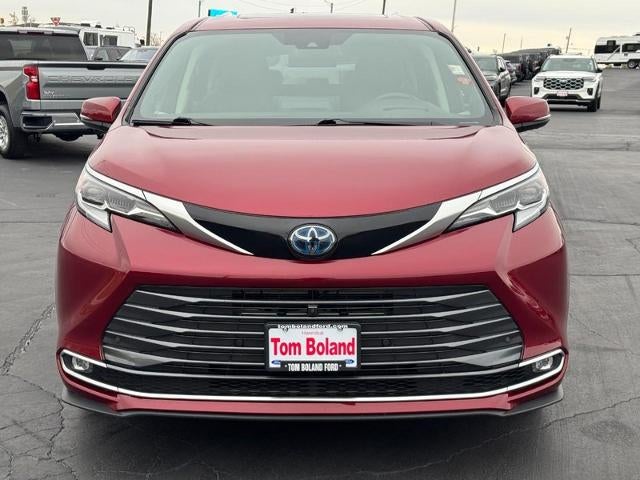 2022 Toyota Sienna Platinum AWD 7-Passenger (Natl)