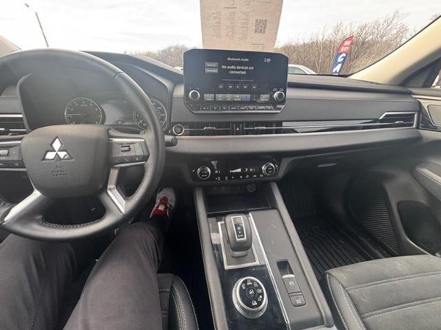 2024 Mitsubishi Outlander SE S-AWC